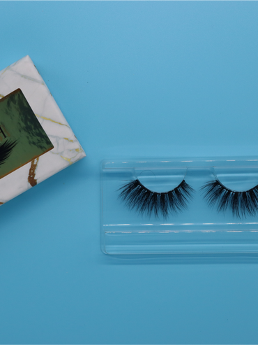 Roumoush: 3D Mink Lashes- Krystal