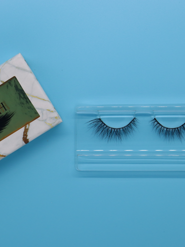 Roumoush: 3D Mink Lashes- Lori